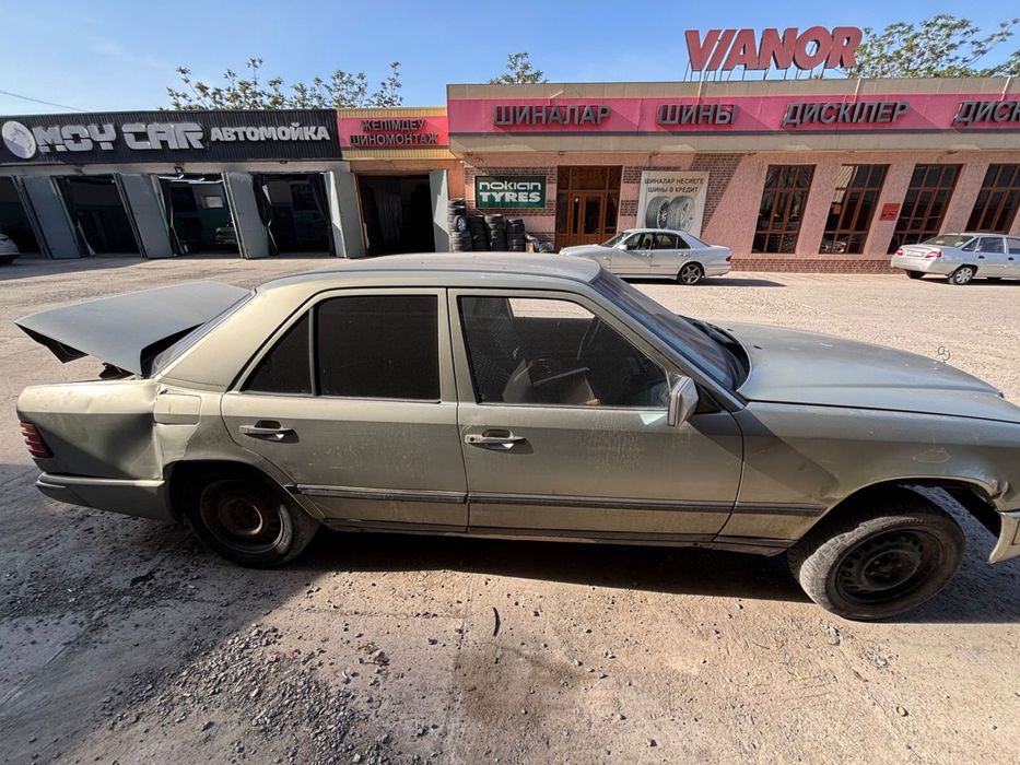 Мерс на запчасти