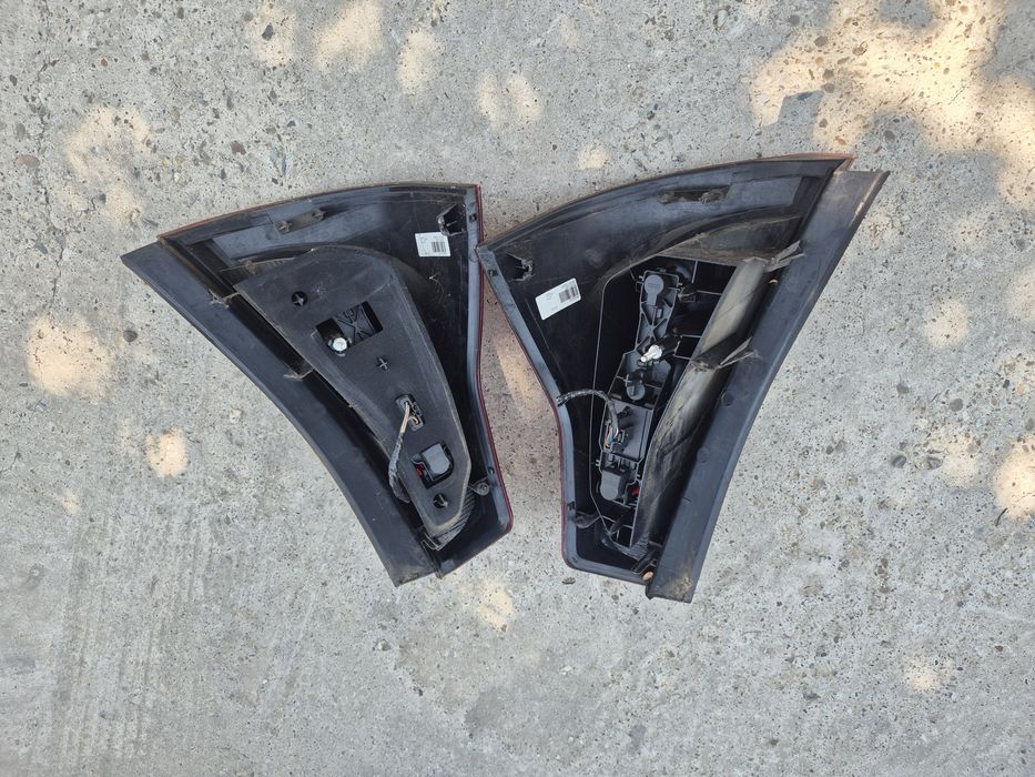 Stopuri/Triple Dacia Sandero 1. 2008-2012. Volan stinga. Preț bucata.