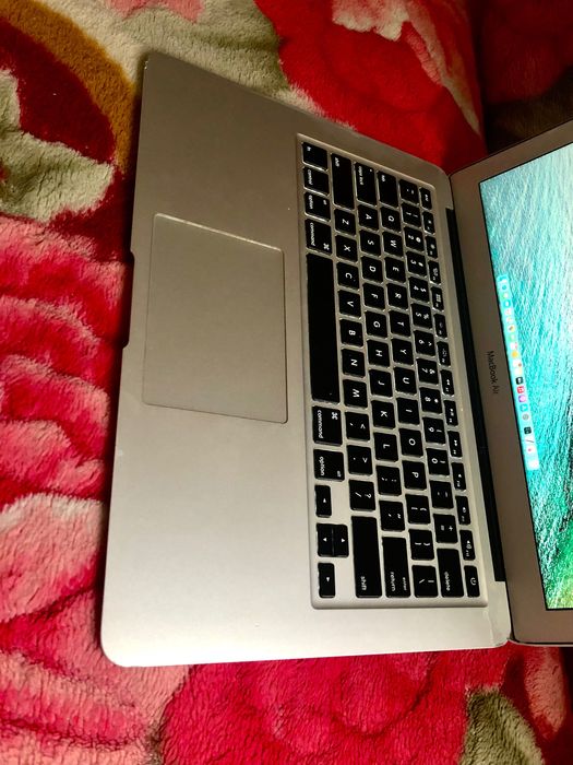 Продается MacBook Air