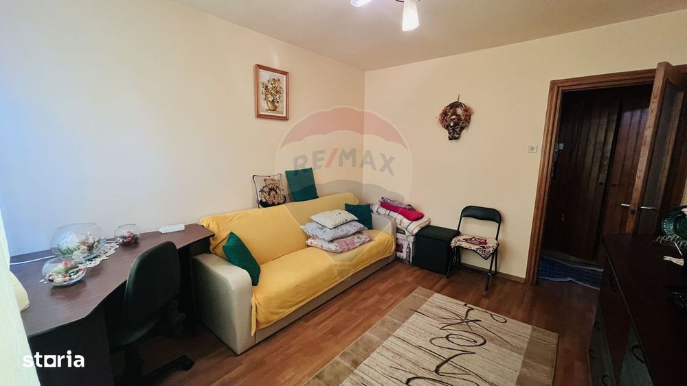Apartament cu 2 camere de vânzare în zona Rogerius