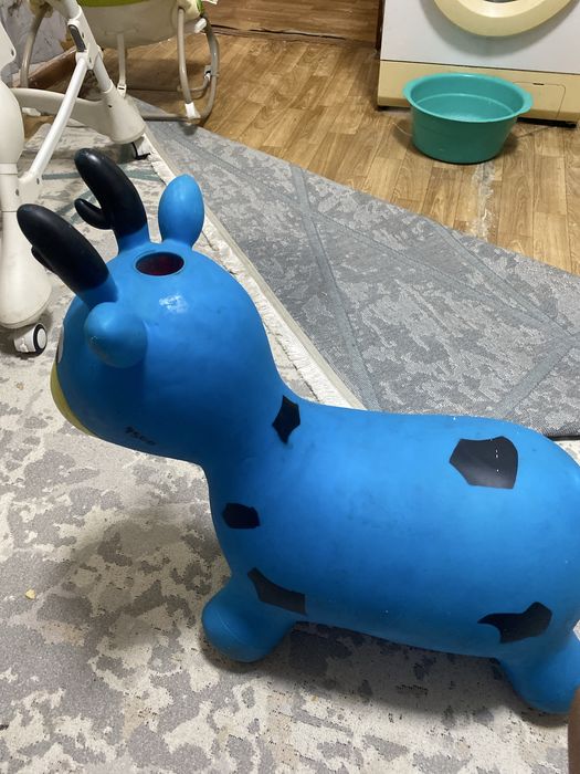 Продам игрушка лошадь