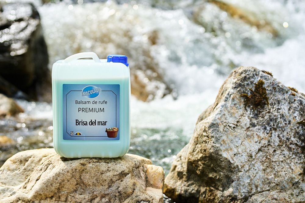 Detergent lichid - balsam de rufe - detergent de vase