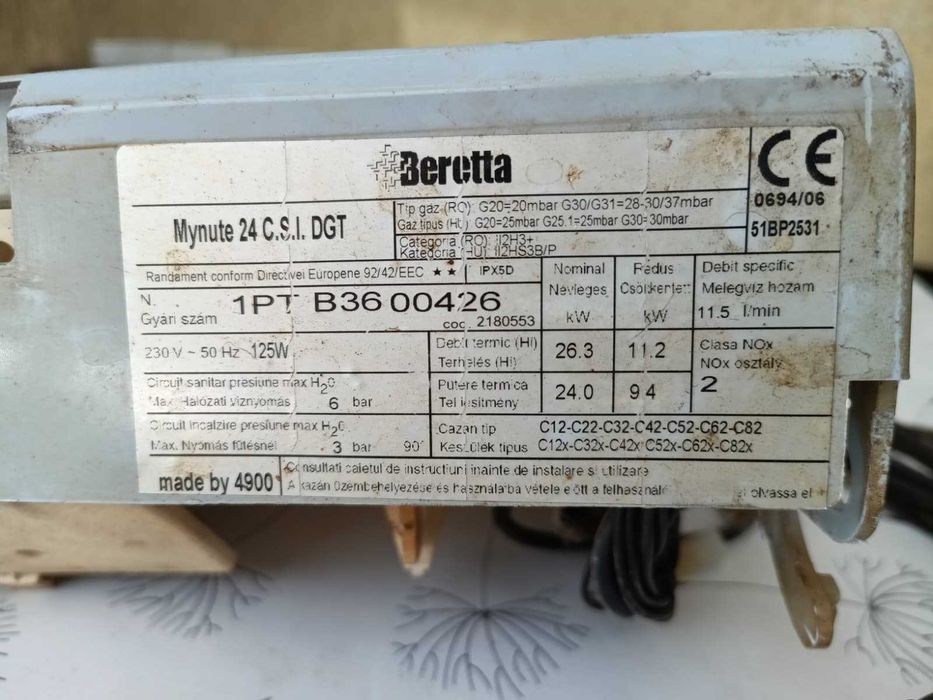 Tabloul electronic al unei centrale Beretta mynute 24