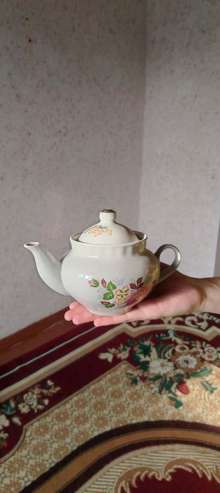 Продаётся посуда советских времён цена договорная