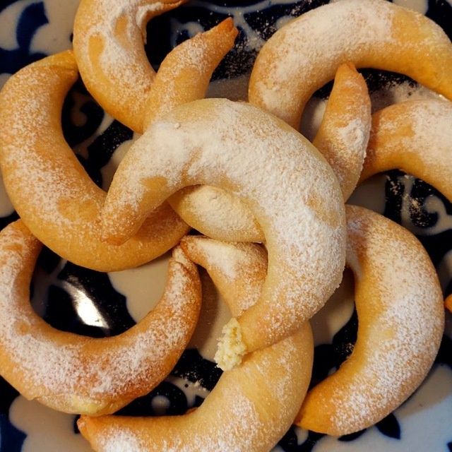 НЯНЯ КРУГЛОСУТОЧНО на своей территории юнусабад 11 мегап