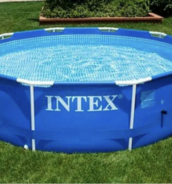 Каркасный бассейн