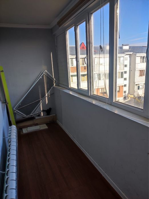 1 мкр 3 бөлмелі квартира сатылады