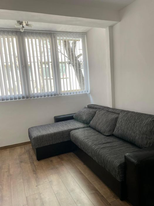 Дава се под наем Двустаен апартамент в Варна, Лятно кино Тракия - 40 кв.м за 375 € - Снимка #2