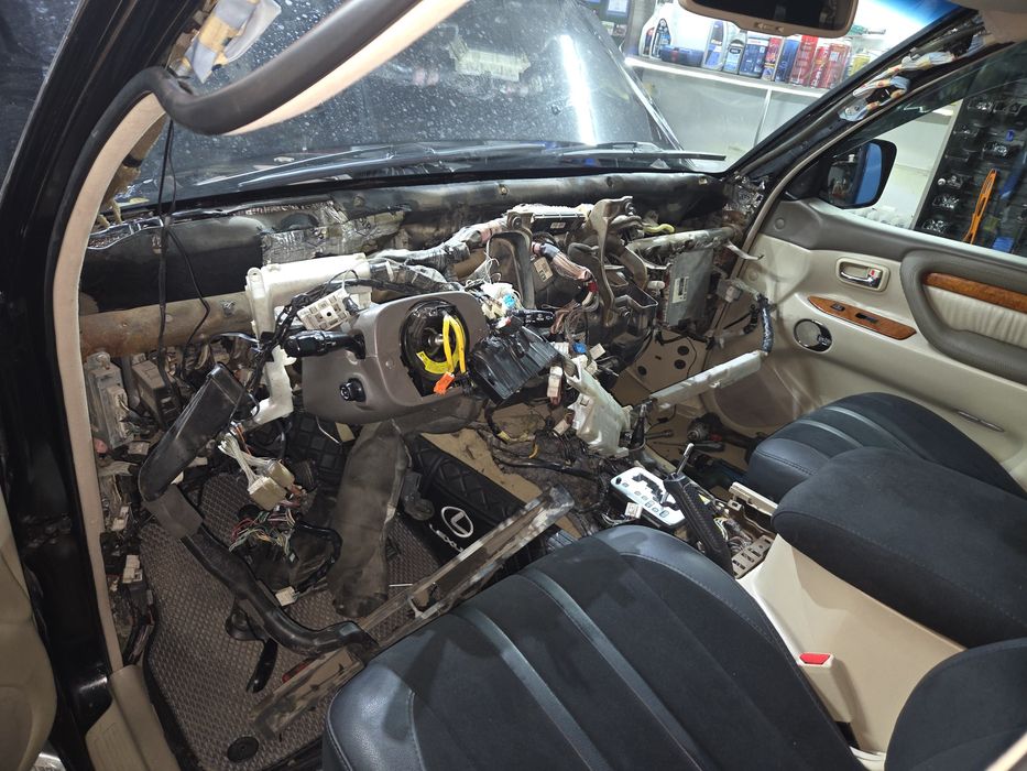 Ремонт автомобилей  Toyota  Lexus