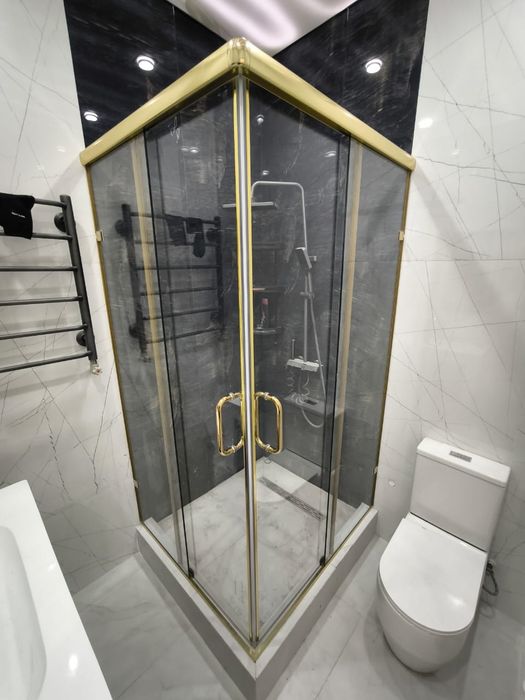 Душевые кабины и перегородки