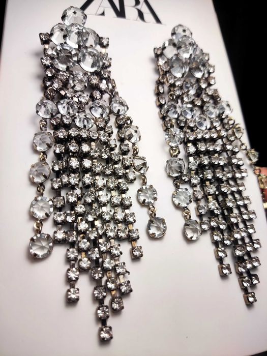 Серьги ZARA стразы