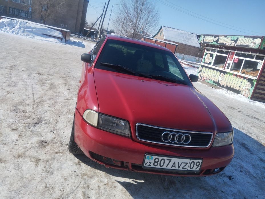 Ауди А4 1.8 турбо