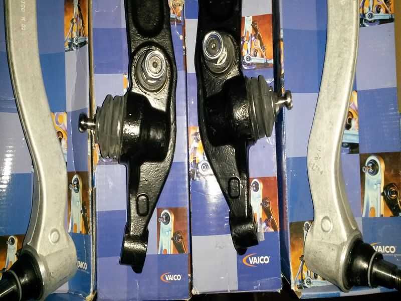 Запчасти MERCEDES.