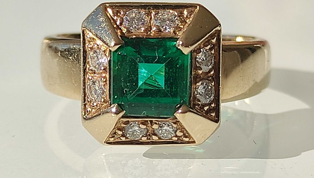 Inel smarald si diamante 1.82ct