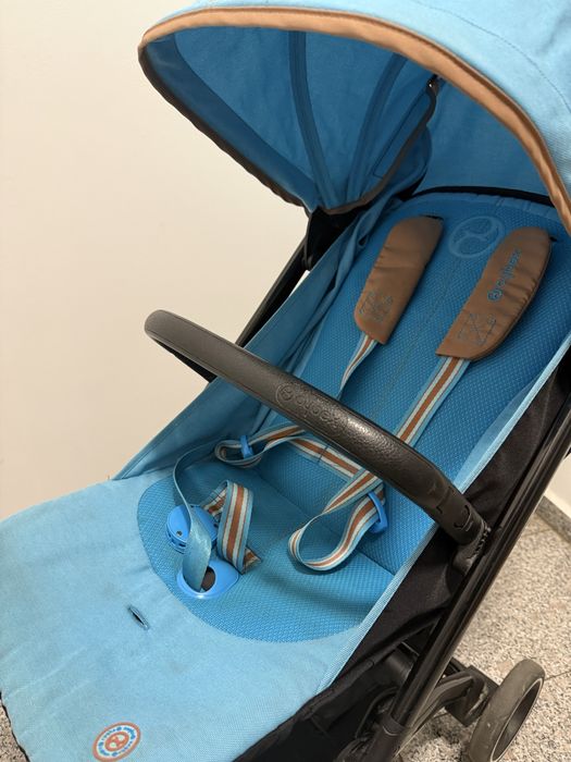 Carucior Cybex Gold Beezy