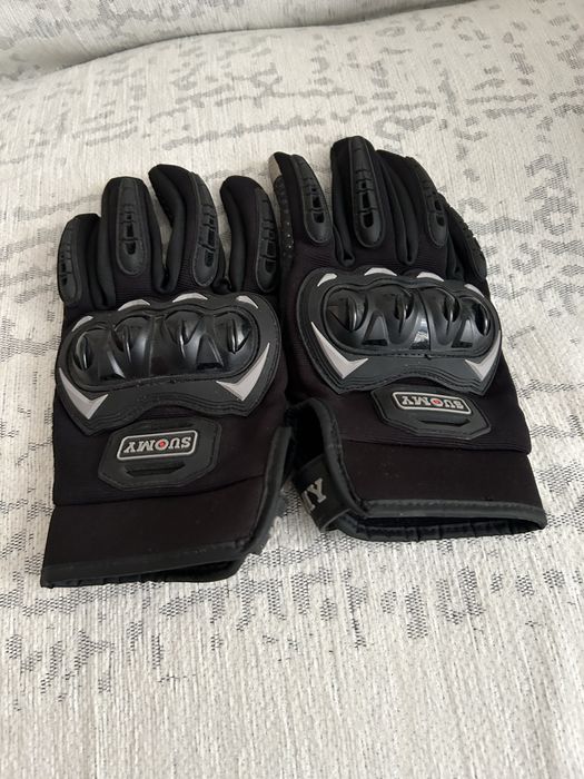 Мото шлеп и перчатики