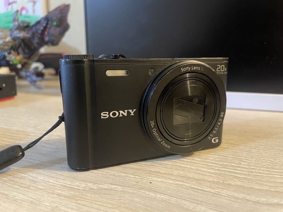 Фотоапарат Sony WX350