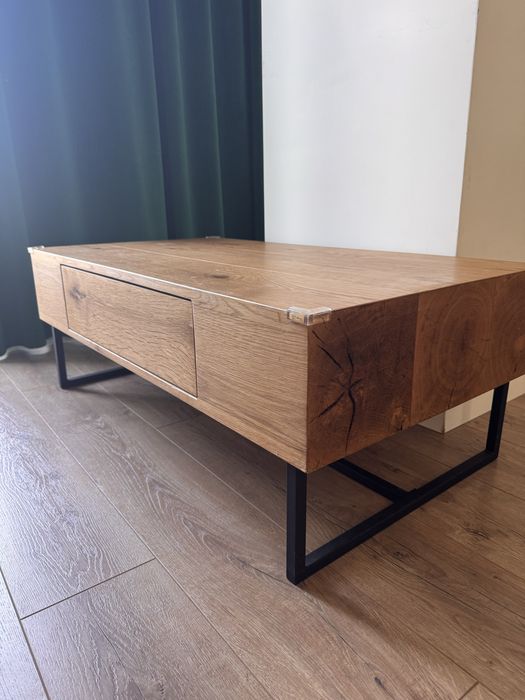 Vand masa din lemn masiv 111x62x40
