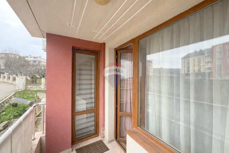 Двустаен апартамент кв. Виница, гр. Варна ДК4601