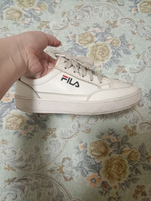 Продам женскую обувь