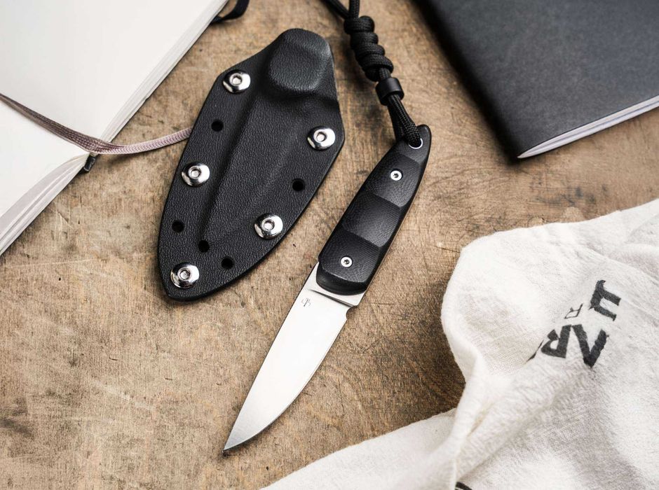 Cutit Boker Plus Pollywog , maner G10 negru, lama otel Nitro-V, husa Kydex
