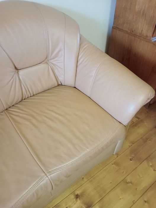 Canapea 3 locuri imitatie piele