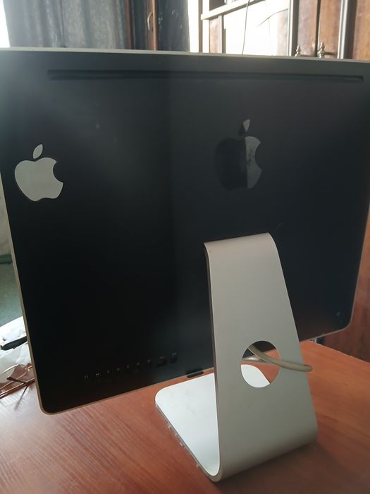 IMac model N A1224