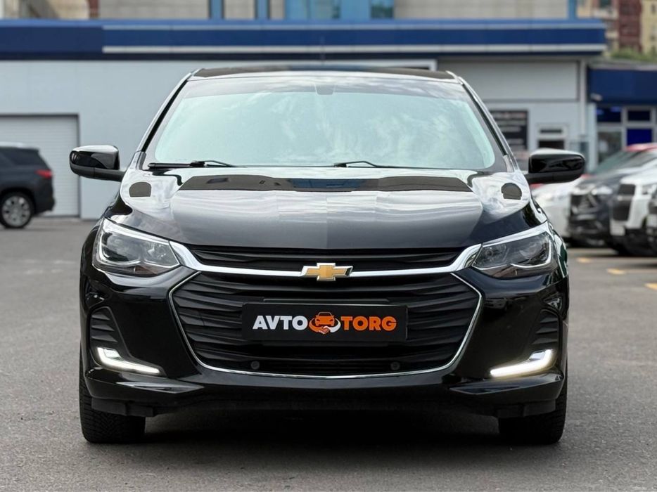 Onix Premier Plus 2024 год