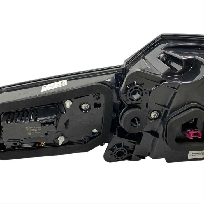 LED стопове за BMW G30 (2017–2020) – Фейс визия с динамичен мигач