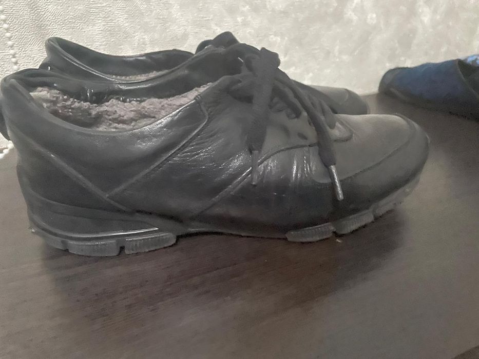 Продам обувь кожаный бу