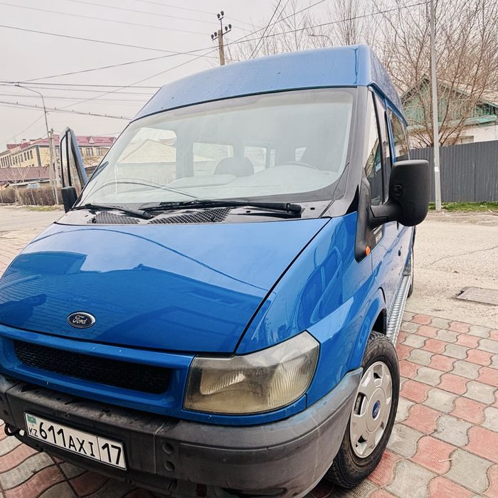 Форд транзит 2002 г 2,4 дизил