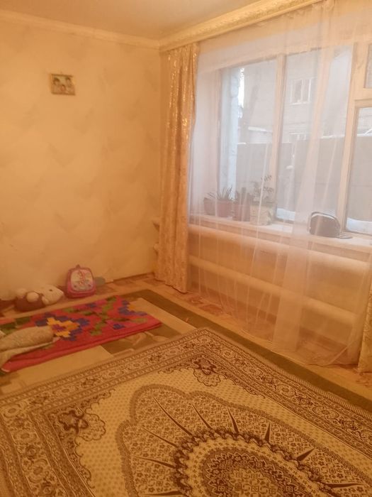 2бөлмелі кв зарични 1де