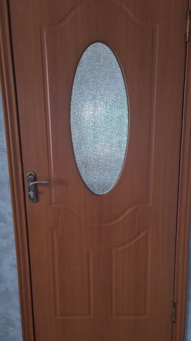 Двери с рамкамии