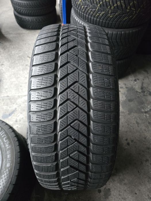 Pirelli 255/45 R19 104W MS iarnă