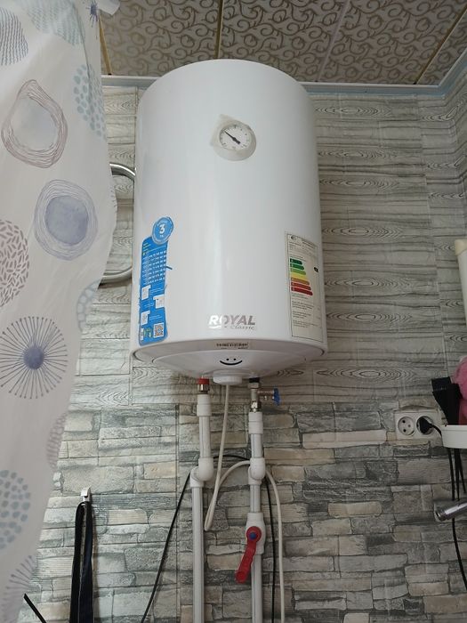 Аристон 30 лт пачити новый