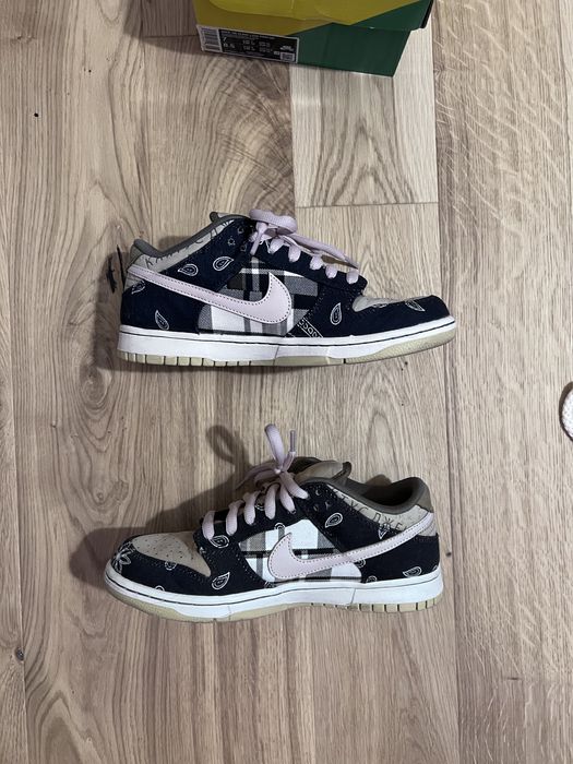Dunk low x Travis Scott