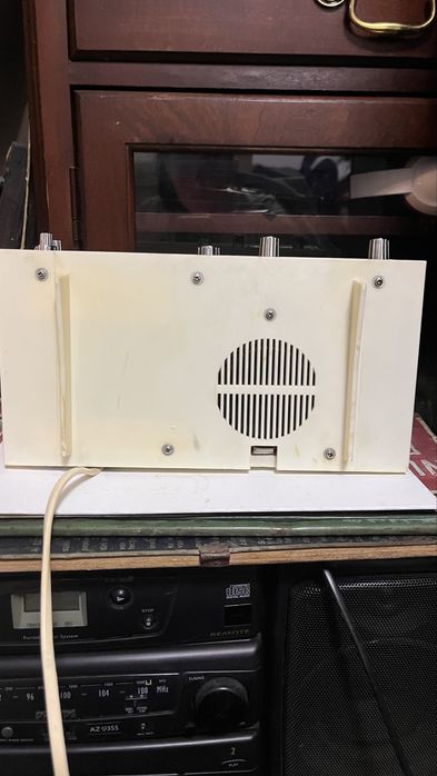 Ceas /Radio Tokyo