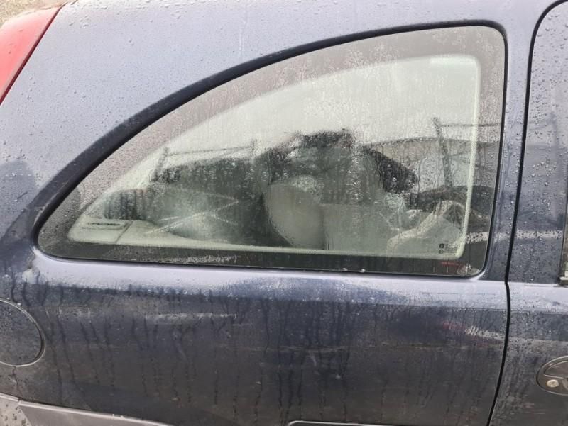 Geam fix stanga dreapta spate Opel Corsa C