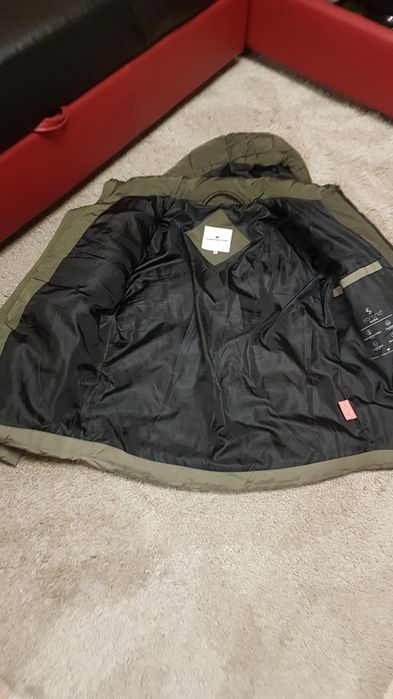 Зимно мъжко яке ,без забележки