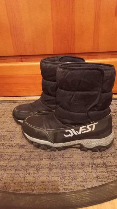 Продам дутыши зима 37 и 32 размер