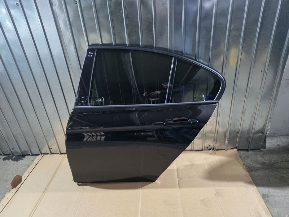 Ușă față spate stânga dreapta BMW seria 3 F30 f31 culoare negru 668