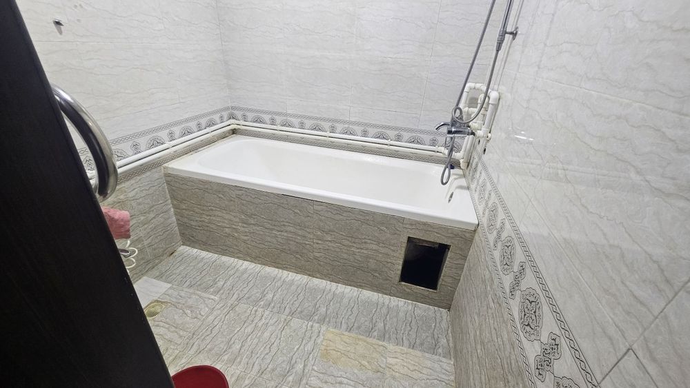 Спутник 8    2 хона  1 этаж гилам холодильник стиральная шкаф Оилага