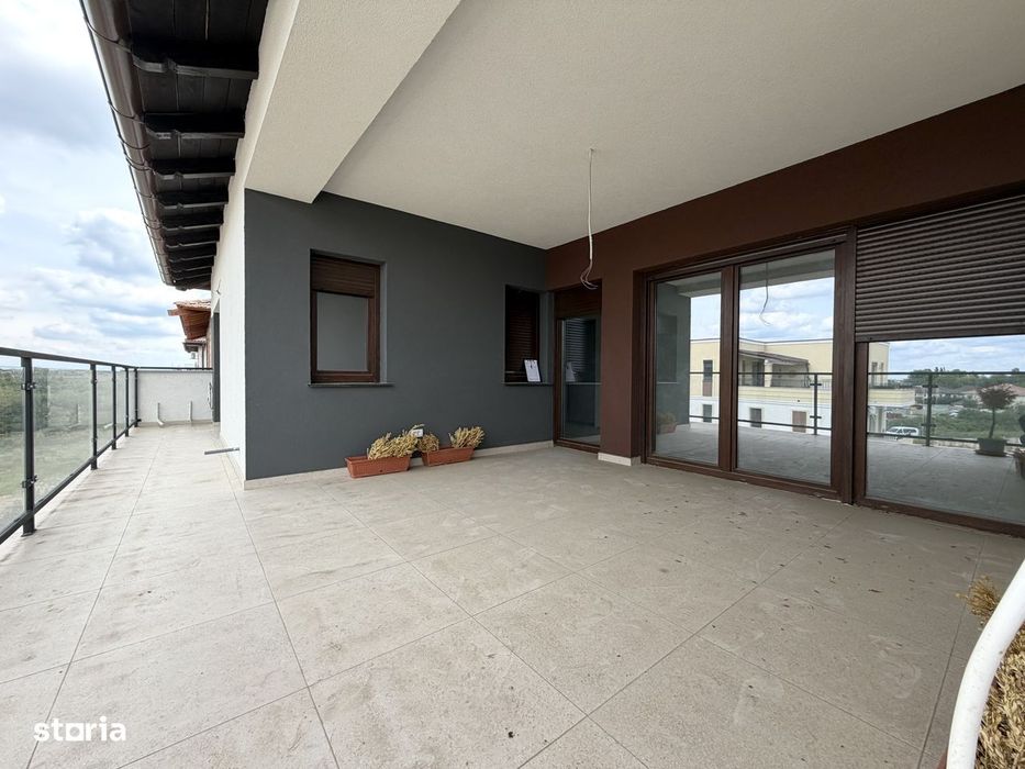 Penthouse 3 Camere, 67mp utili, 32mp terasa, etaj 3, bloc nou - Giroc