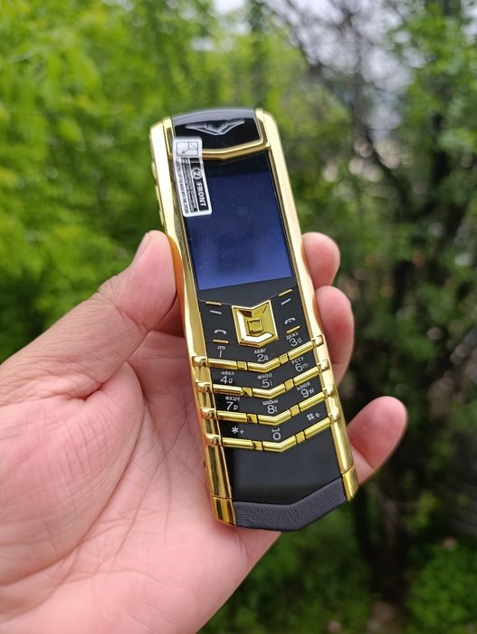 Vertu signature S модели