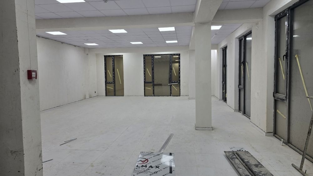 Чиланзар орМойка50/50 140м² 2этаж 140м² 3этаж 2линия Парковка24/7 Юр а