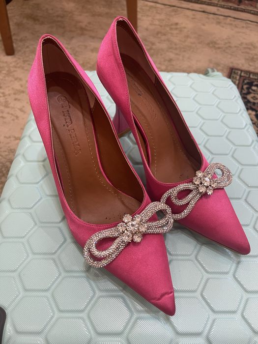 Туфли 38, 39  размеров