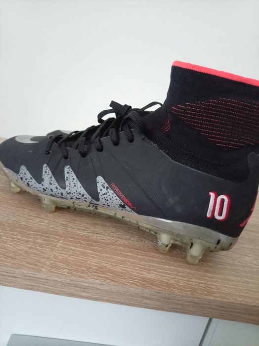 NikeSkin fotbal HyperVenom