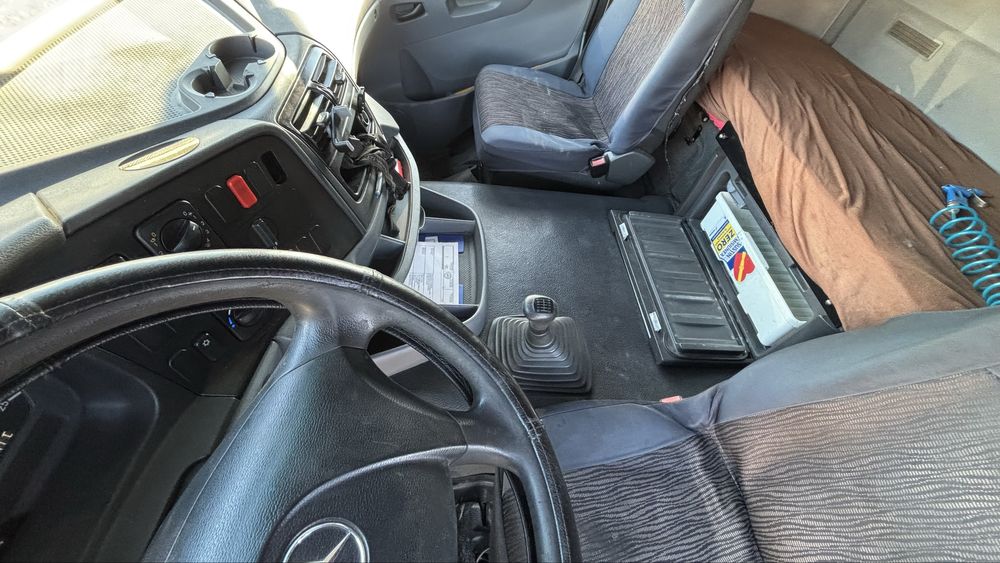 Vând Mercedes Axor 1840