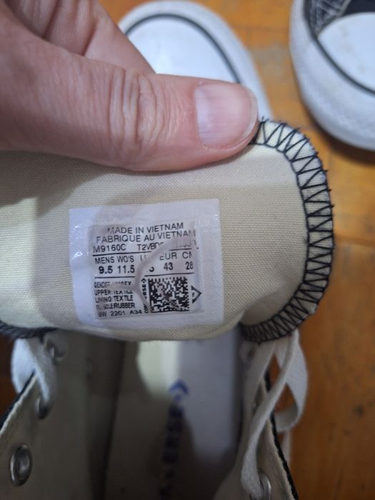 Adidasi vans converse