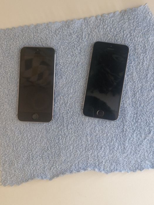 Продаю 3 5С айфона